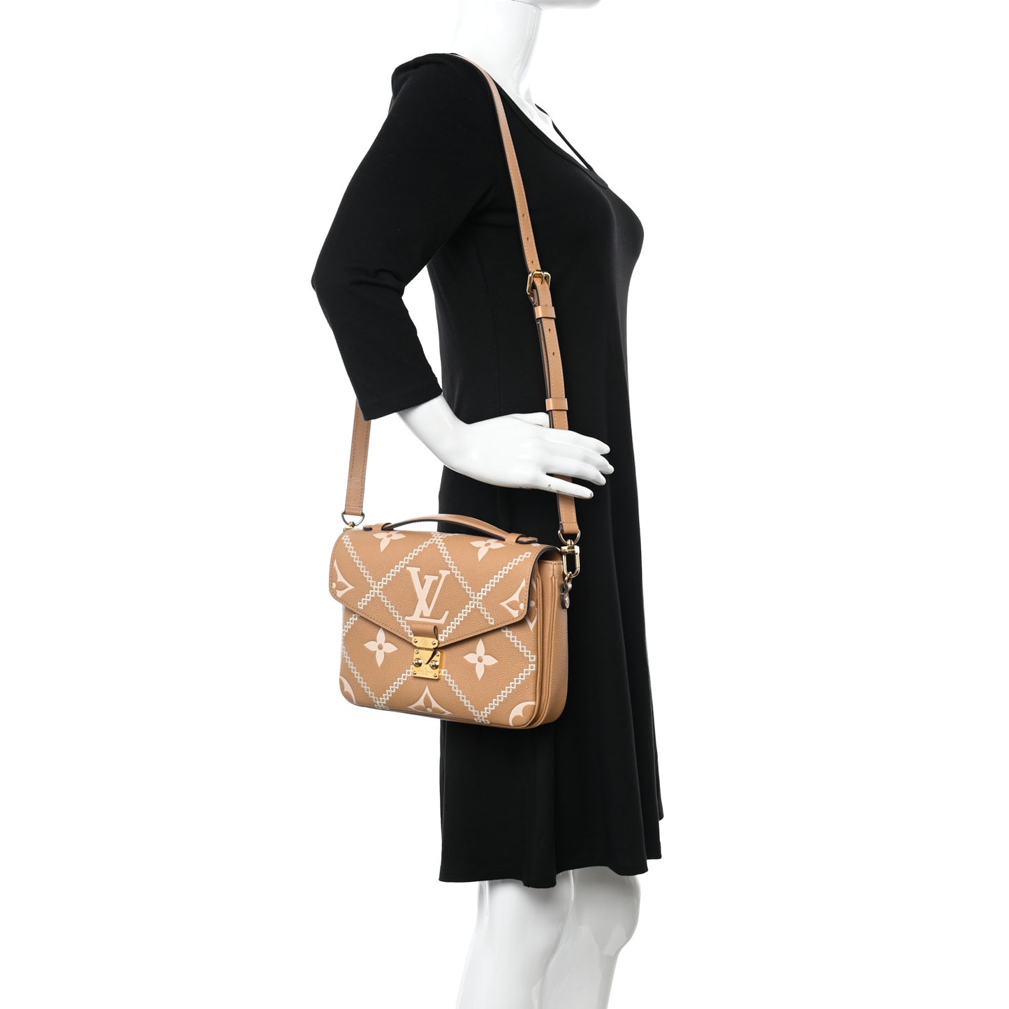 Empreinte Monogram Giant Broderies Pochette Metis Arizona