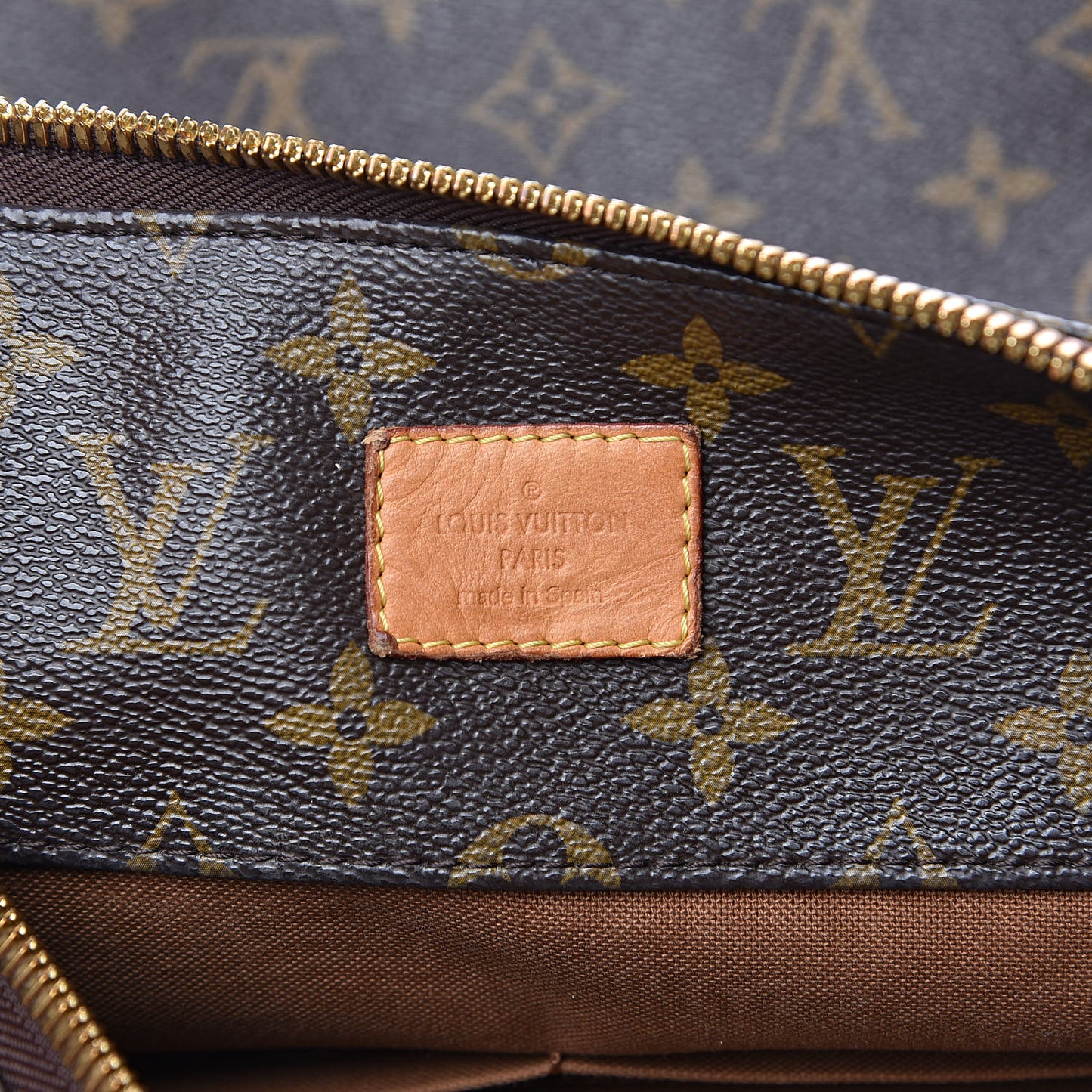 Monogram Sully MM