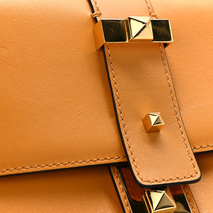 Valentino Garavani Vitello B-Rockstud Flap Mandarin Sorbet 12 of 15