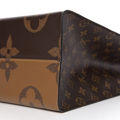 Louis Vuitton Reverse Monogram Giant Onthego GM 7 of 8