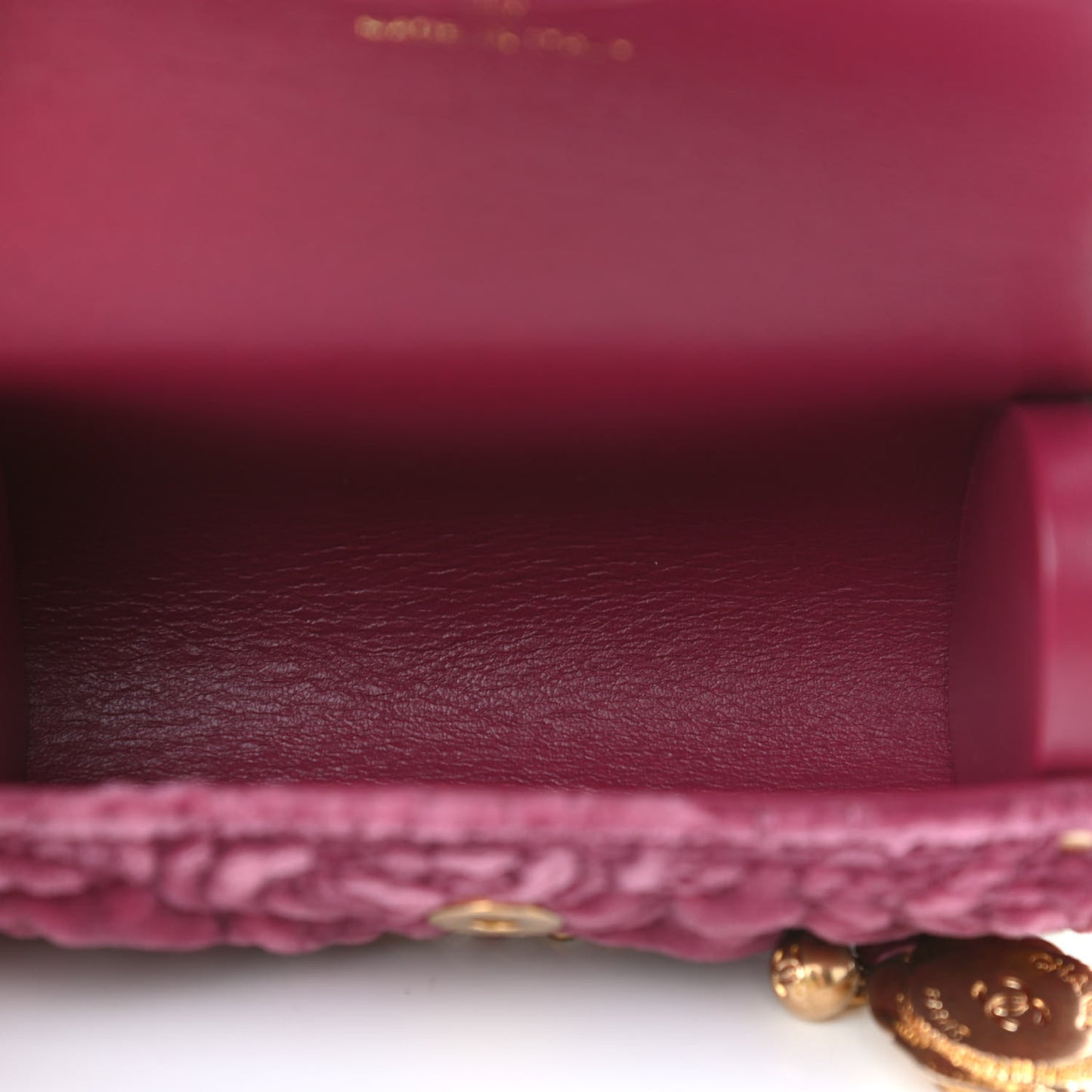 Velvet Camellia Embossed Jewel Belt Card Holder With Chain Pink