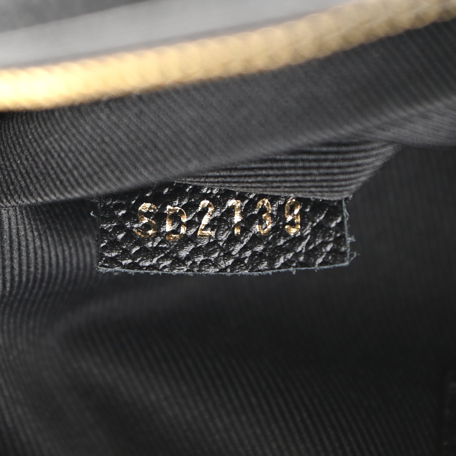 Louis Vuitton Empreinte Saintonge Black 7 of 10