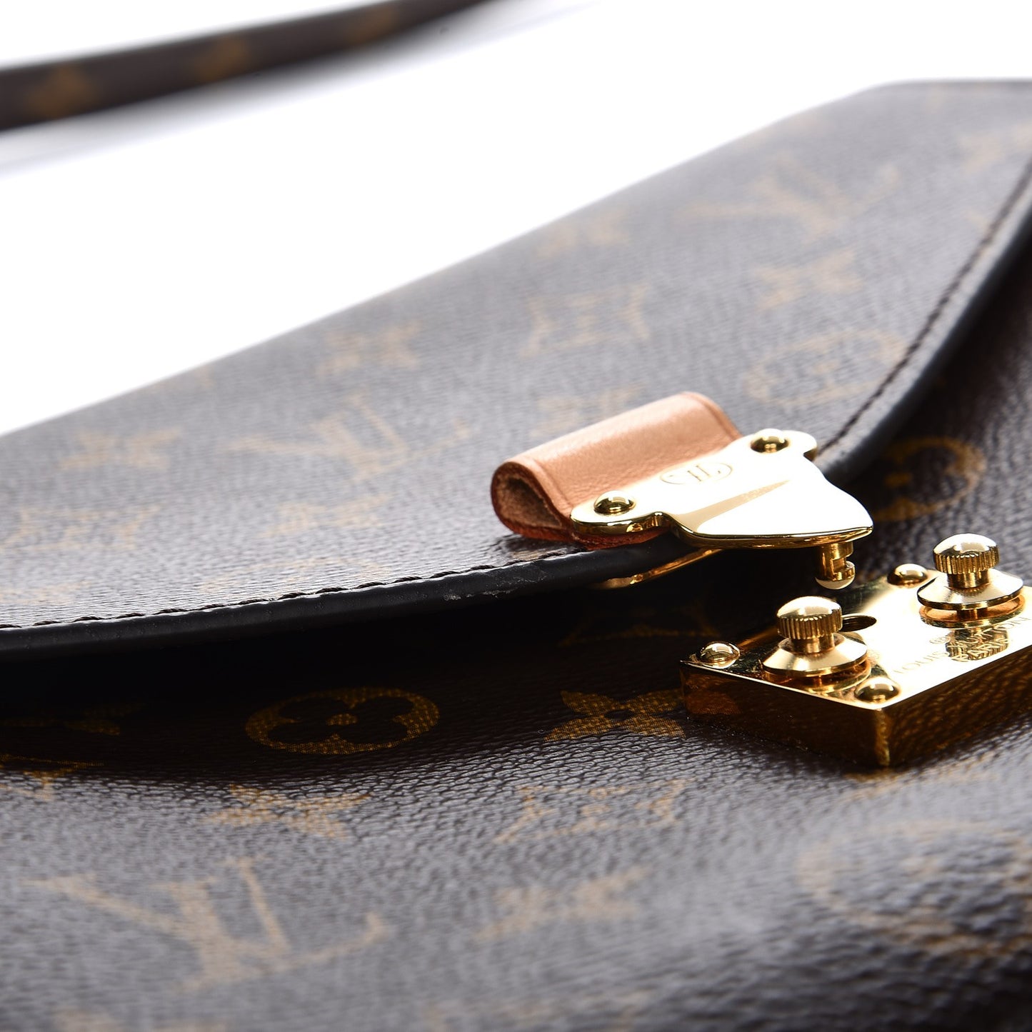 Monogram Pochette Metis