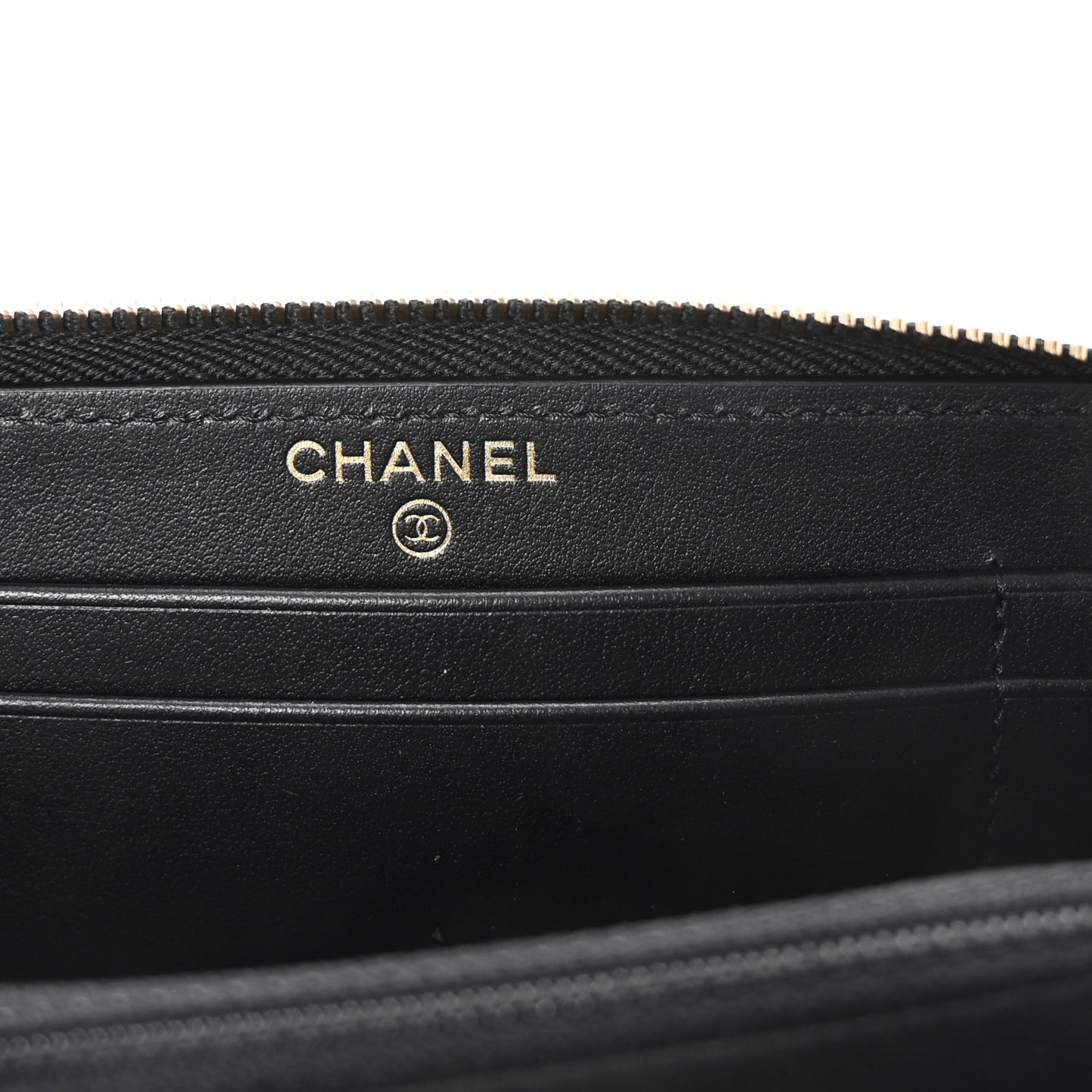 Caviar Quilted Filigree Zip Around Wallet Beige Black