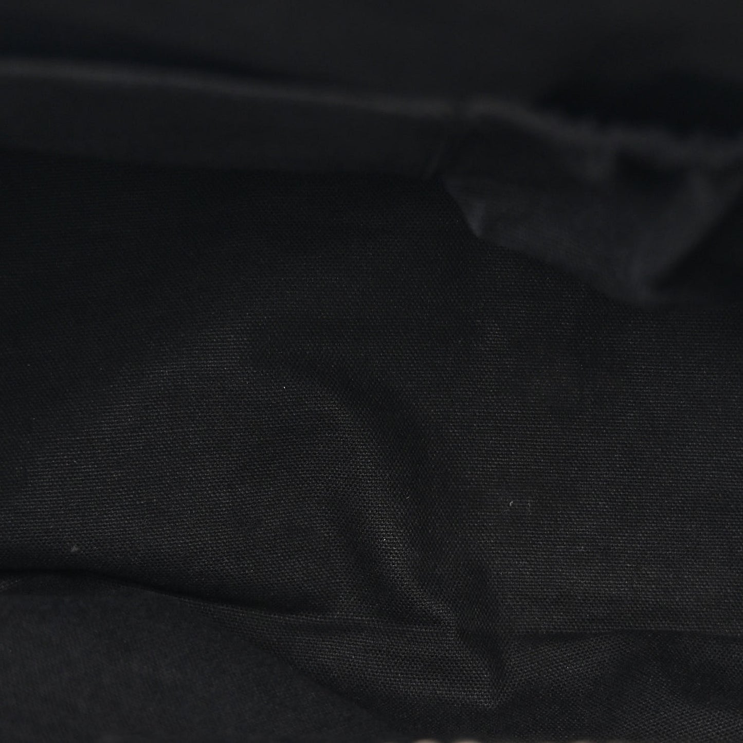 Sugar Goatskin Medium Antigona Black
