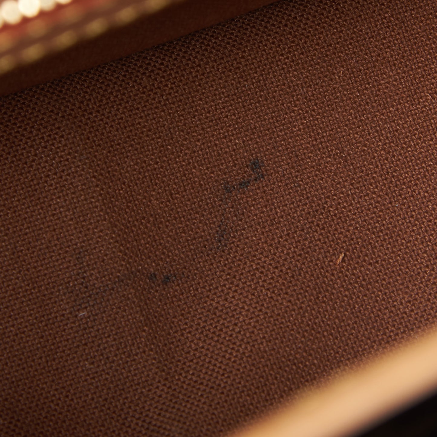 Monogram Sologne