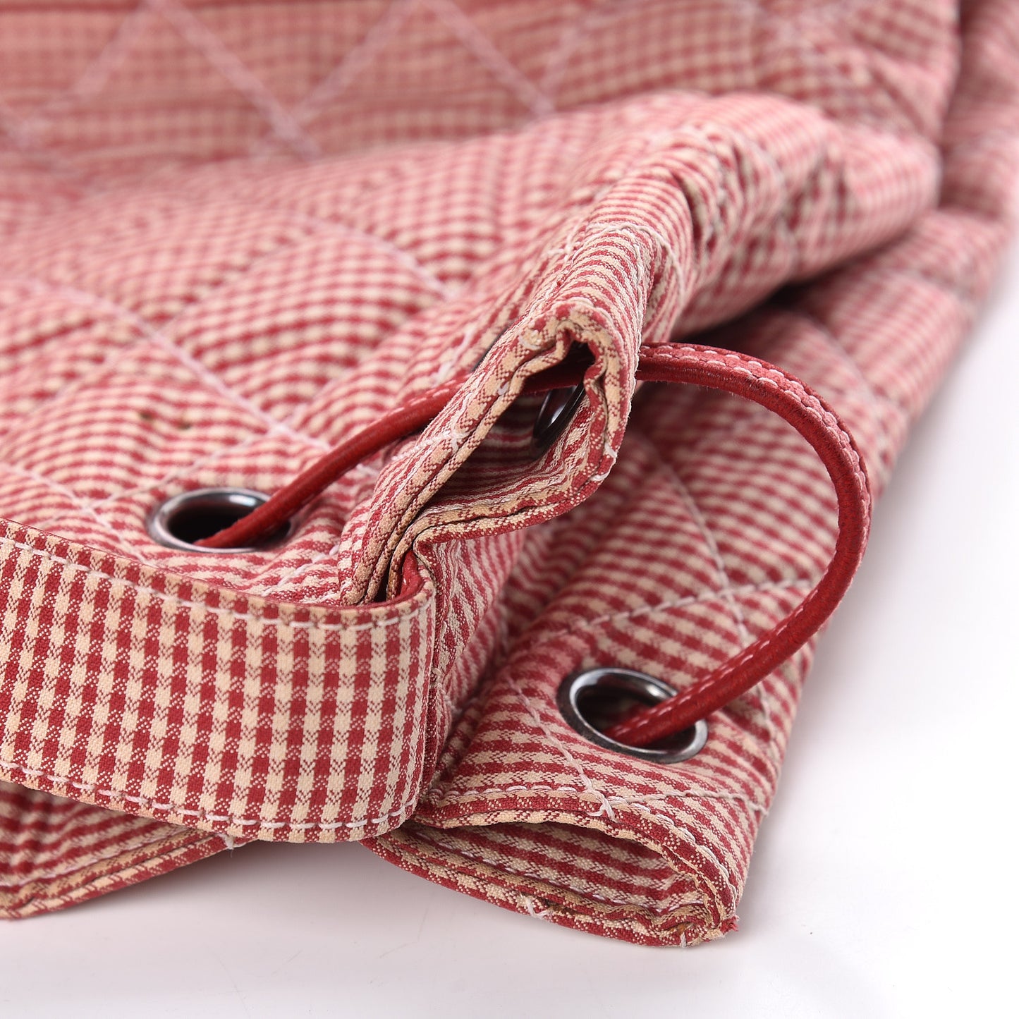 Toile Gingham Quilted Drawstring Bag Red