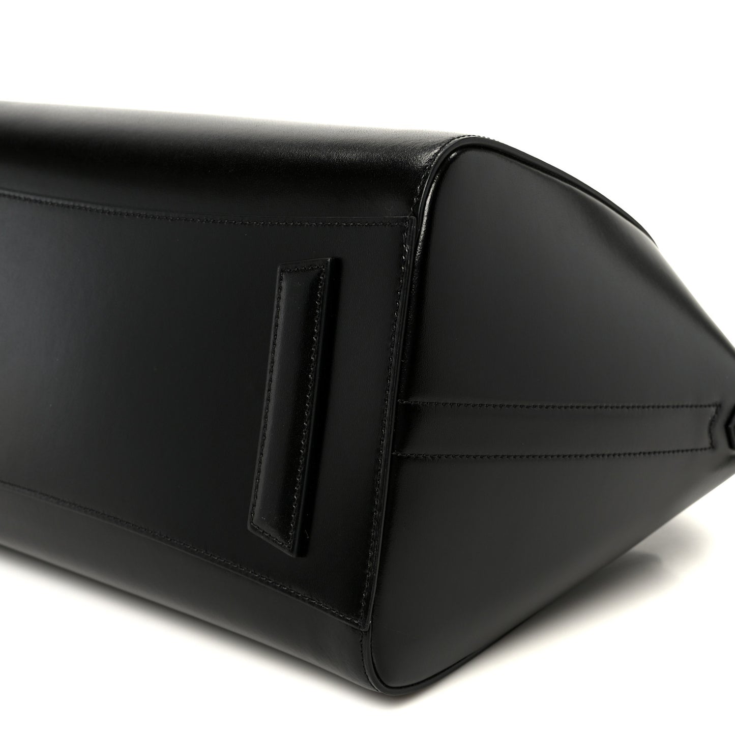 Shiny Lord Calfskin Medium Antigona Black
