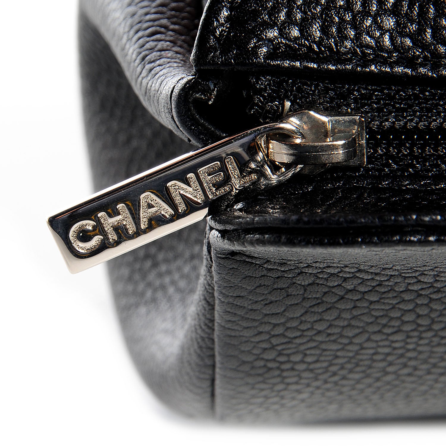 Chanel Caviar CC Cosmetic Case Black 9 of 9
