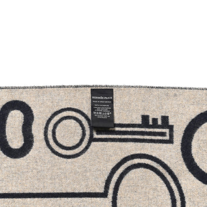 Hermes Cashmere Casaque Porte-Clefs Muffler Marine Beige Chine 4 of 4