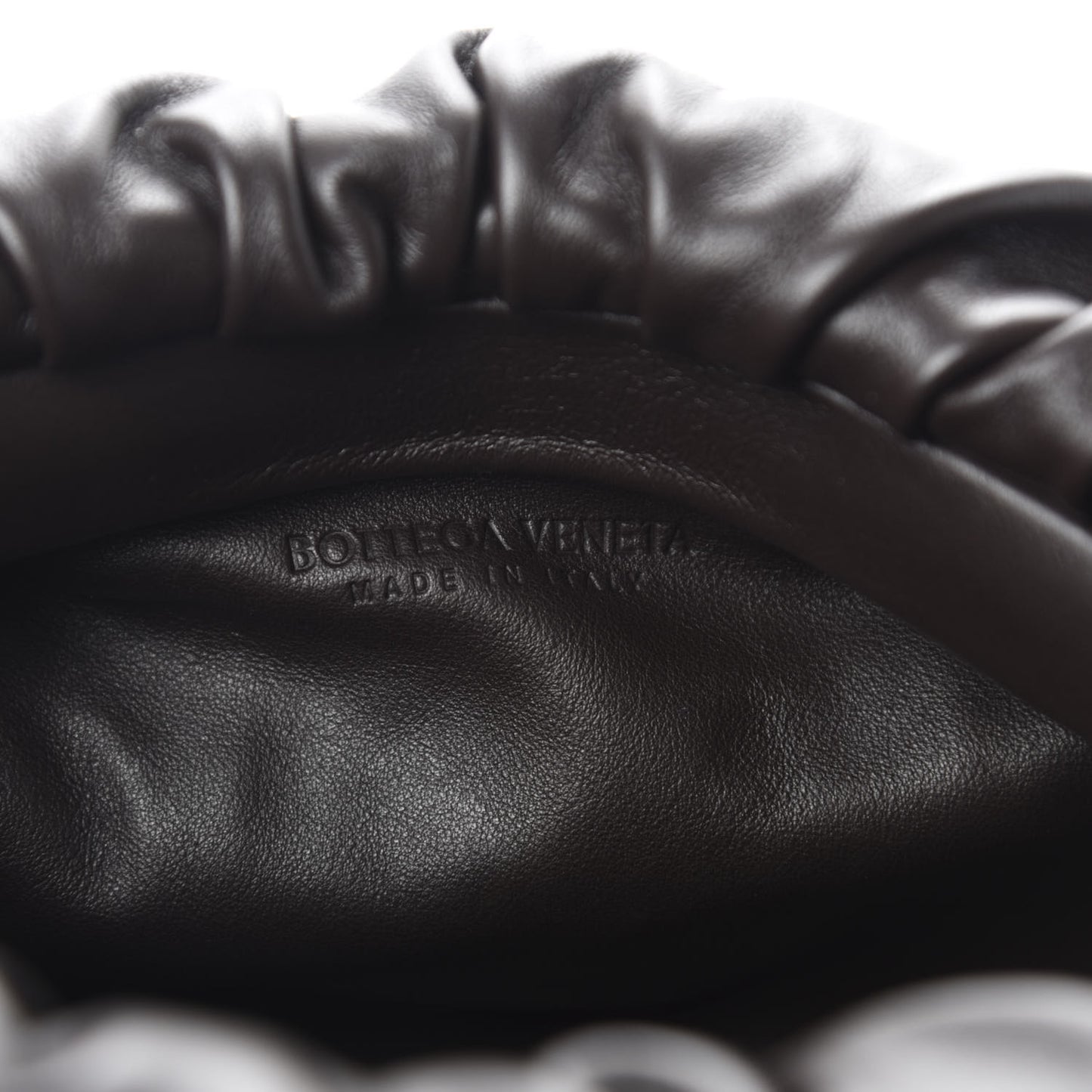 Calfskin The Pouch Chain Fondant