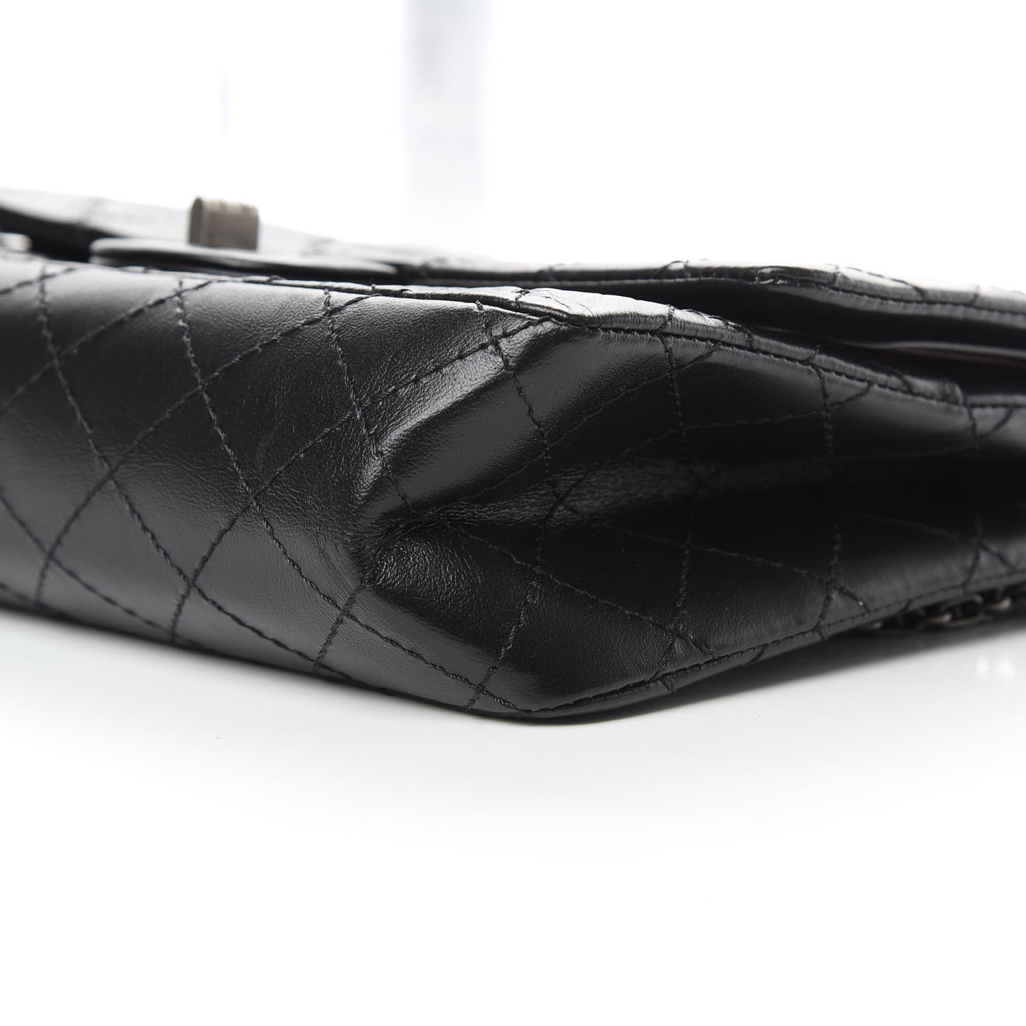 Aged Calfskin Quilted 2.55 Reissue 225 Flap Black
