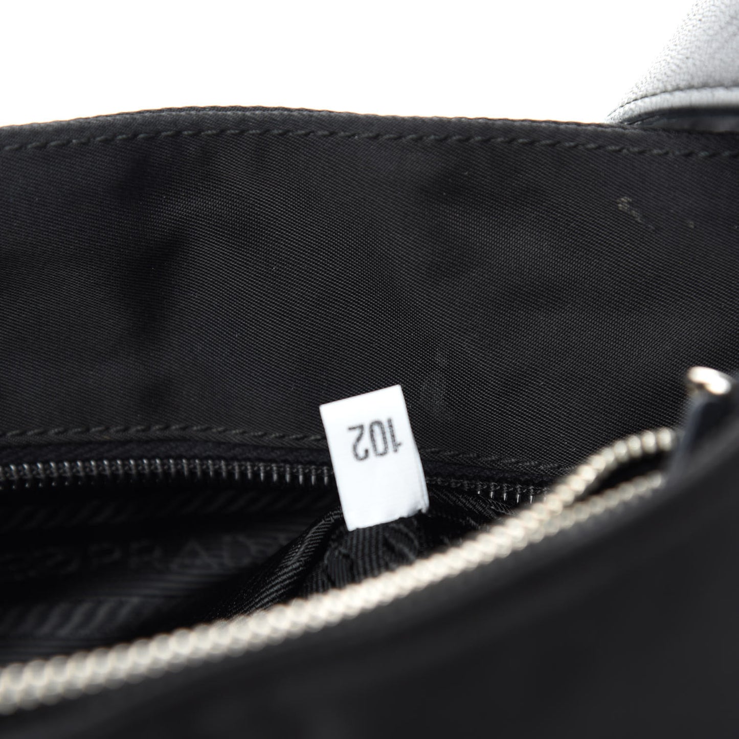 Nylon Tessuto Messenger Bag Black
