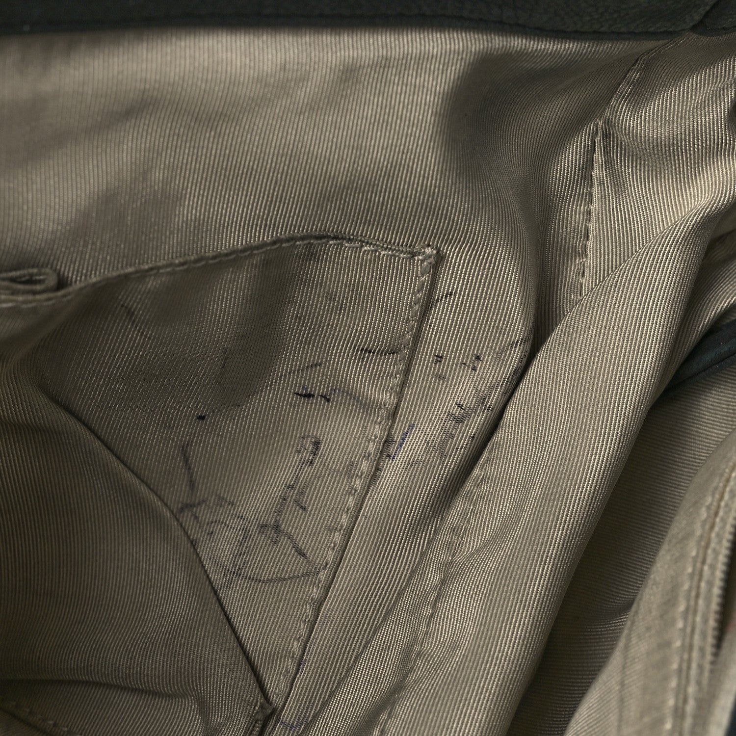 Chanel Washed Lambskin Quilted Maxi Chain Around Flap Black 11 of 11