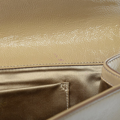 Saint Laurent Textured Patent Calfskin Monogram Large Belle De Jour Clutch Beige 10 of 15