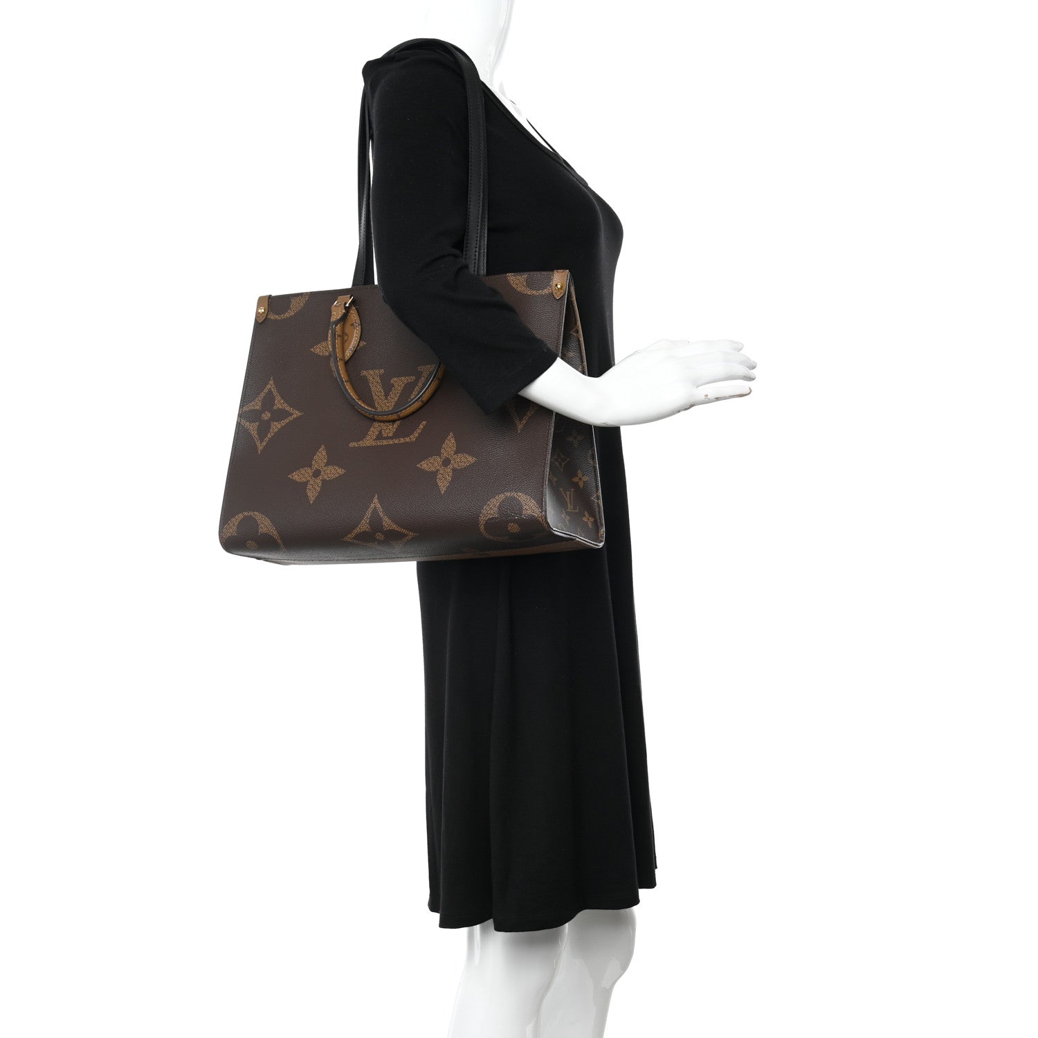 Louis Vuitton Reverse Monogram Giant Onthego MM 2 of 11