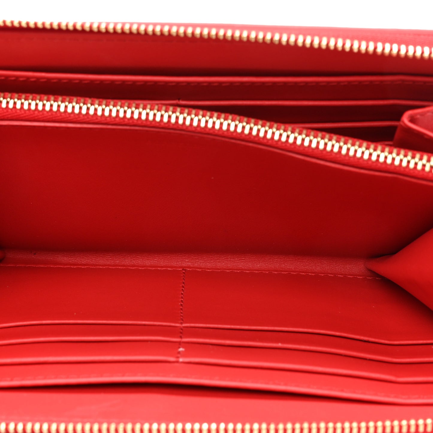 Soft Grain Elmore Zip Around Wallet Red