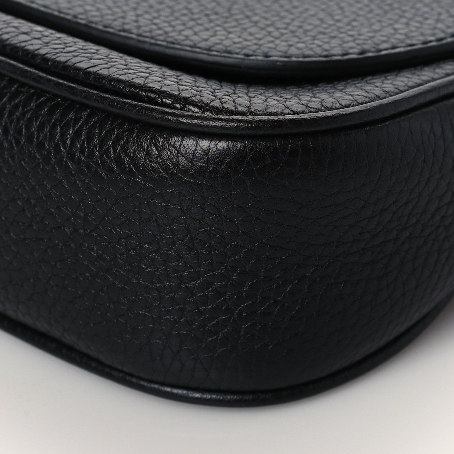 Gucci Pebbled Calfskin Medium Soho Flap Crossbody Black 11 of 11