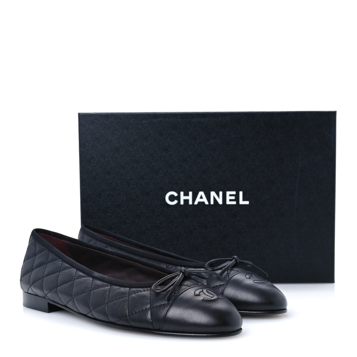 Aged Calfskin Quilted CC Cap Toe Ballerina Flats 40 Black