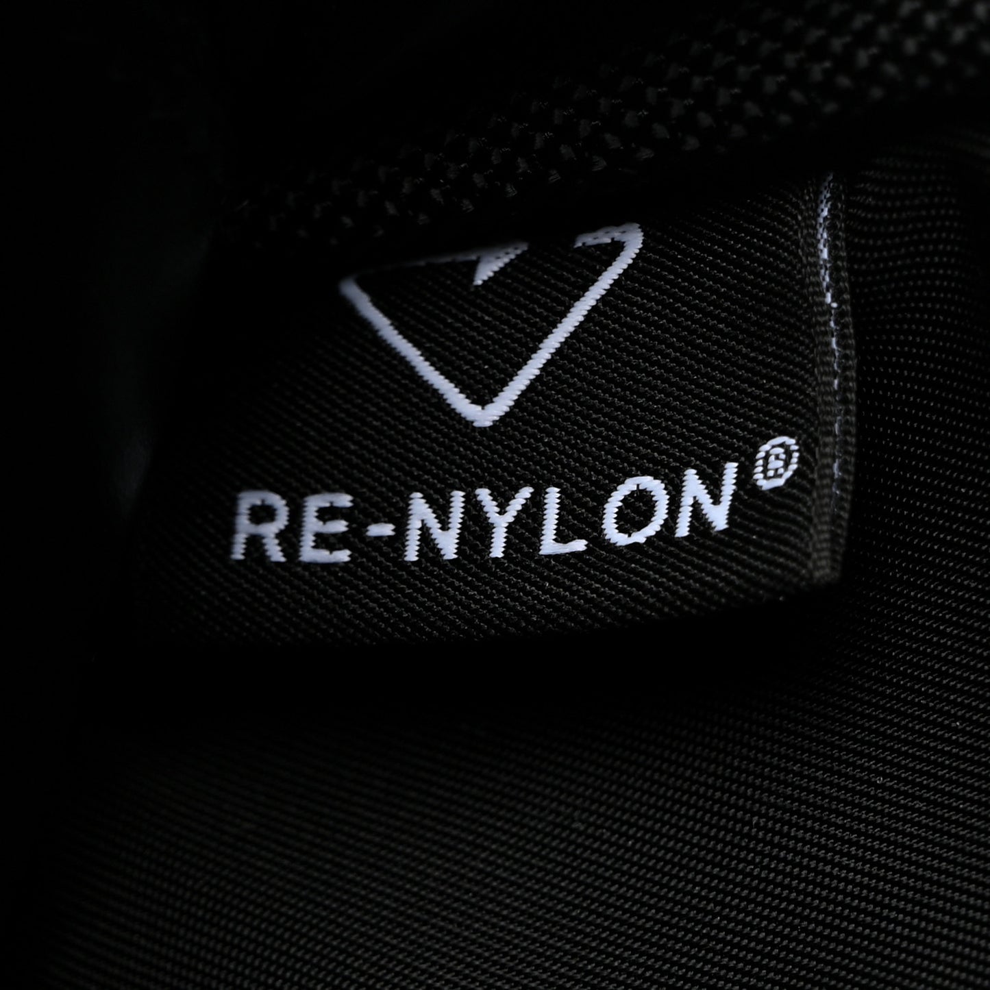 Nylon Tessuto Pouch Black