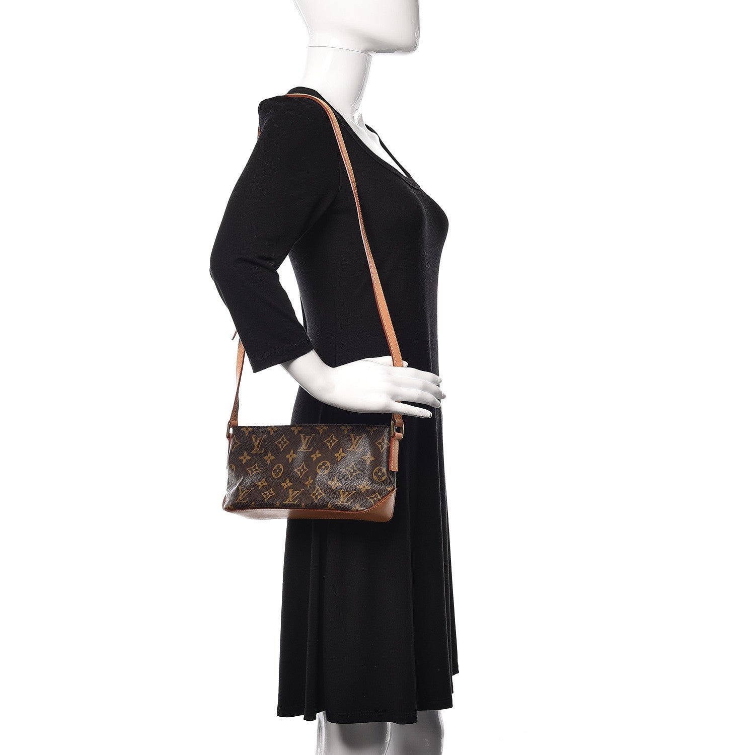 Louis Vuitton Monogram Trotteur 2 of 9