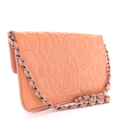 Chanel Patent Calfskin Camellia Embossed Flap Pochette Pink 3 of 13