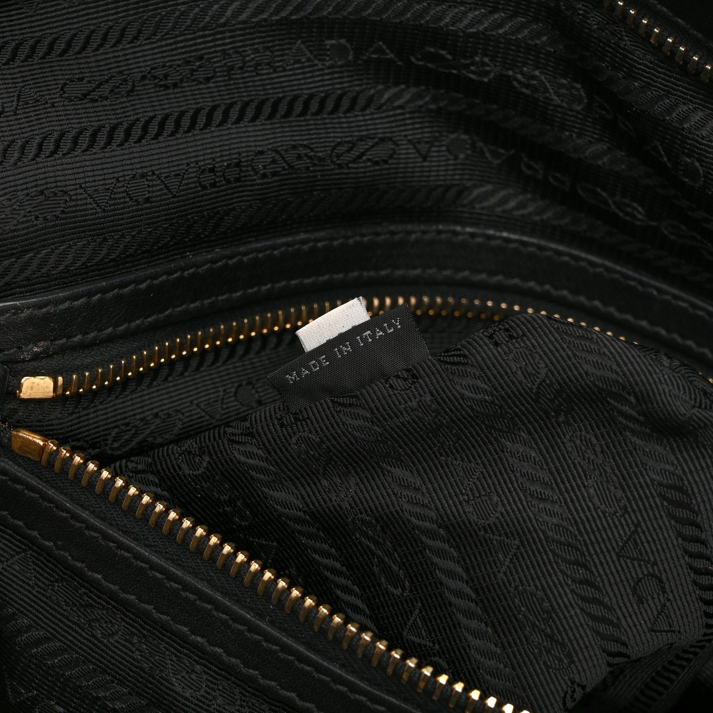 Soft Calf Shoulder Bag Black