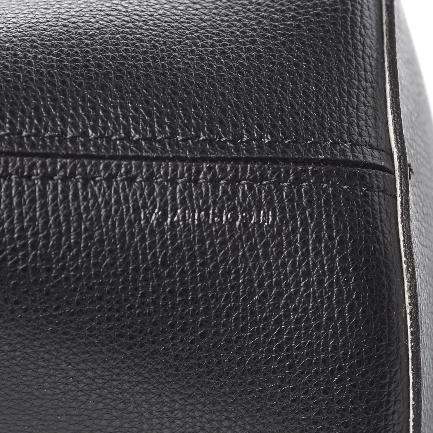 London Grainy Calfskin Small Lorne Bucket Crossbody Black