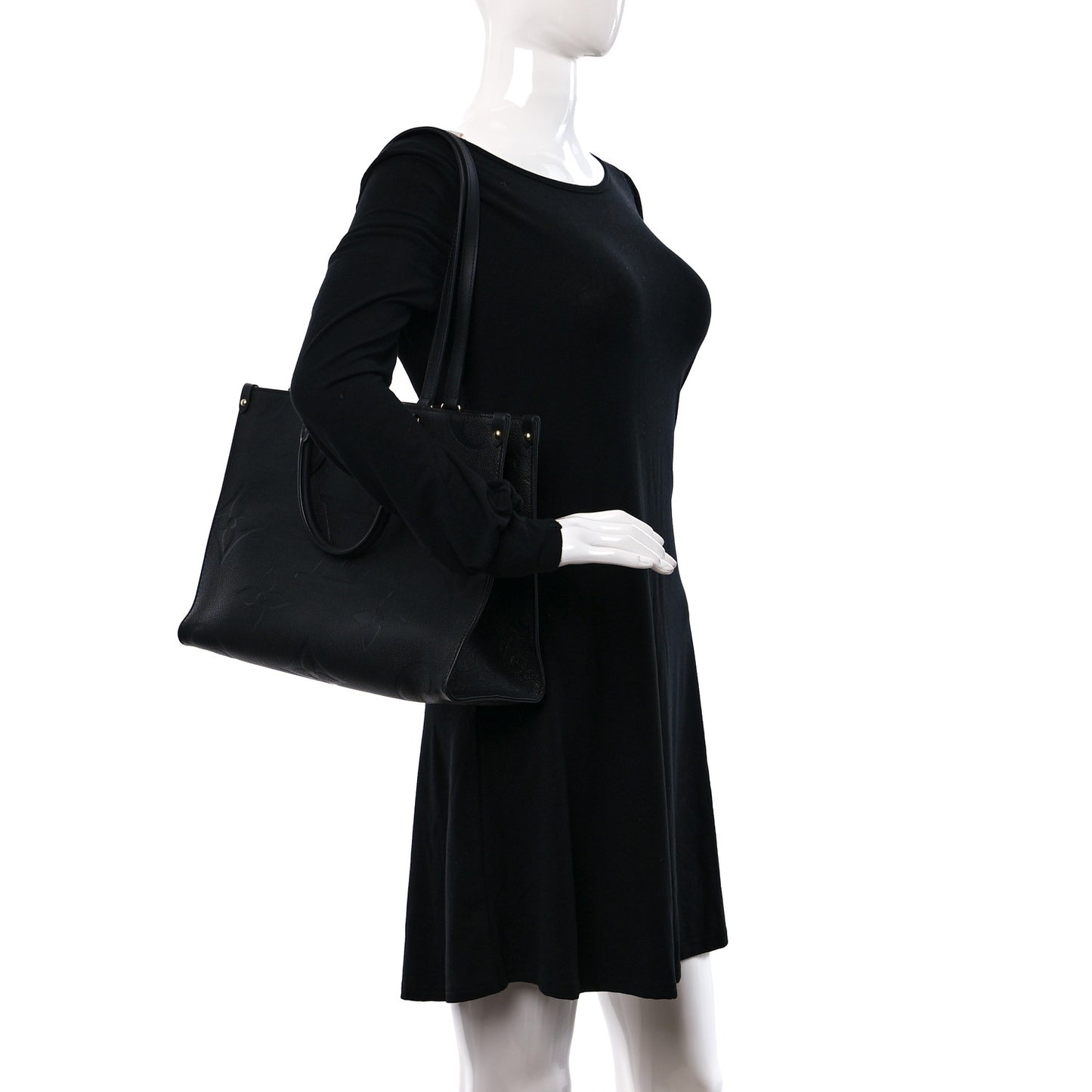 Empreinte Monogram Giant Onthego MM Black