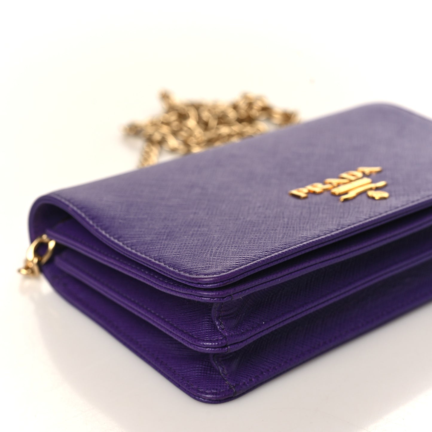 Saffiano Lux Chain Wallet Viola