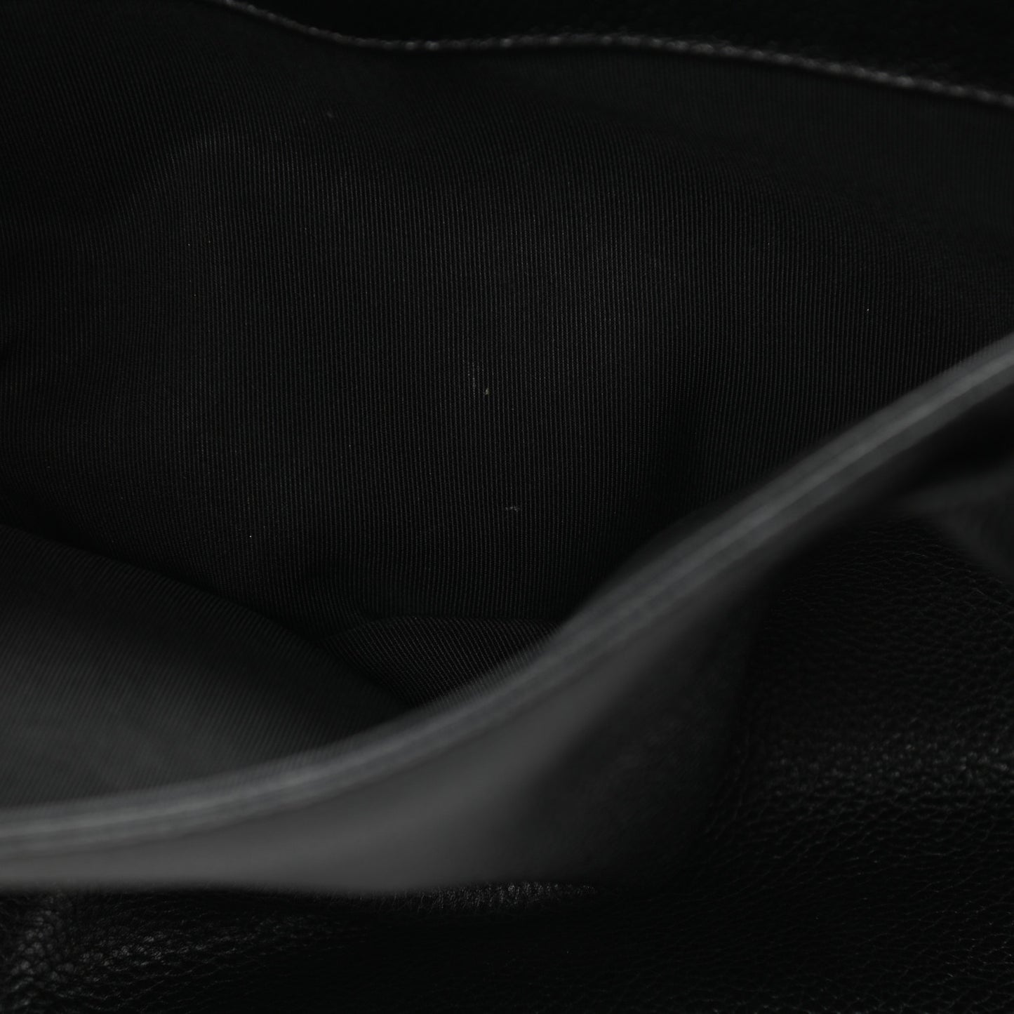 Calfskin Cerf Executive Shopper Tote Black