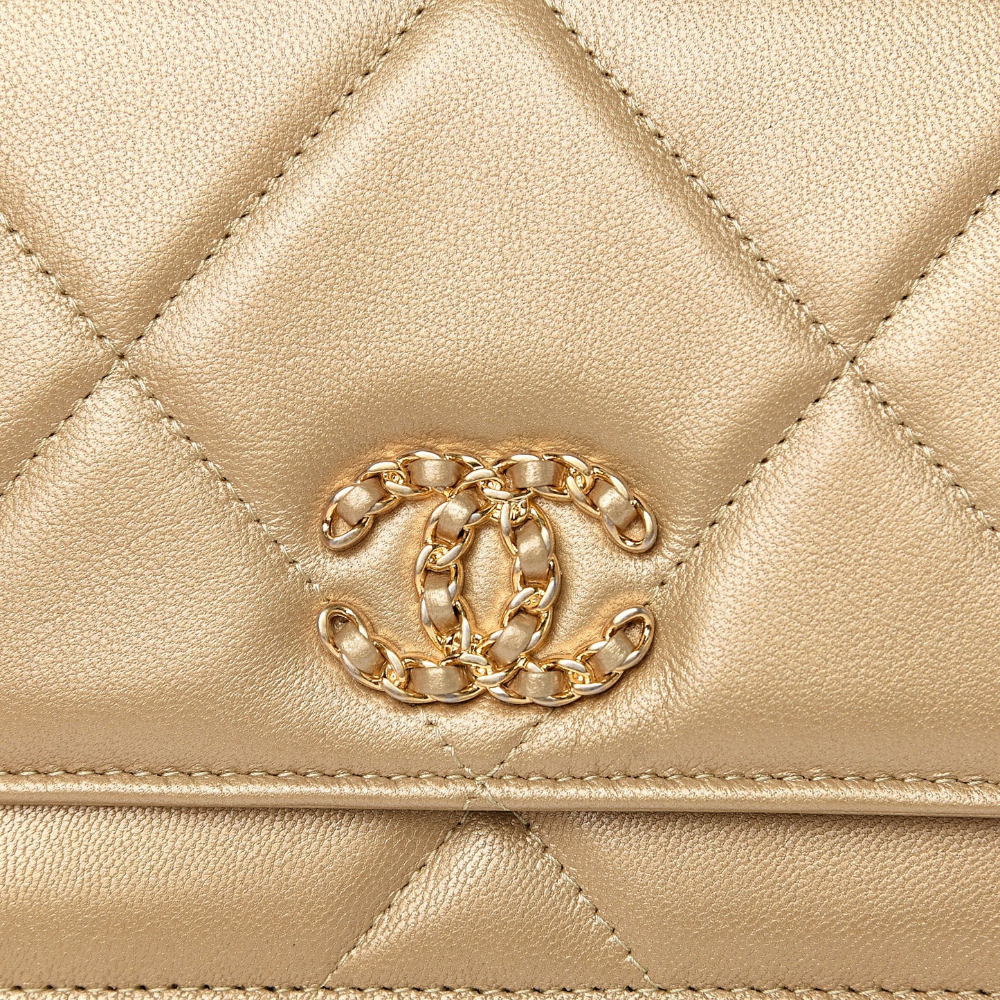 Metallic Goatskin Quilted 19 Wallet On Chain WOC Gold
