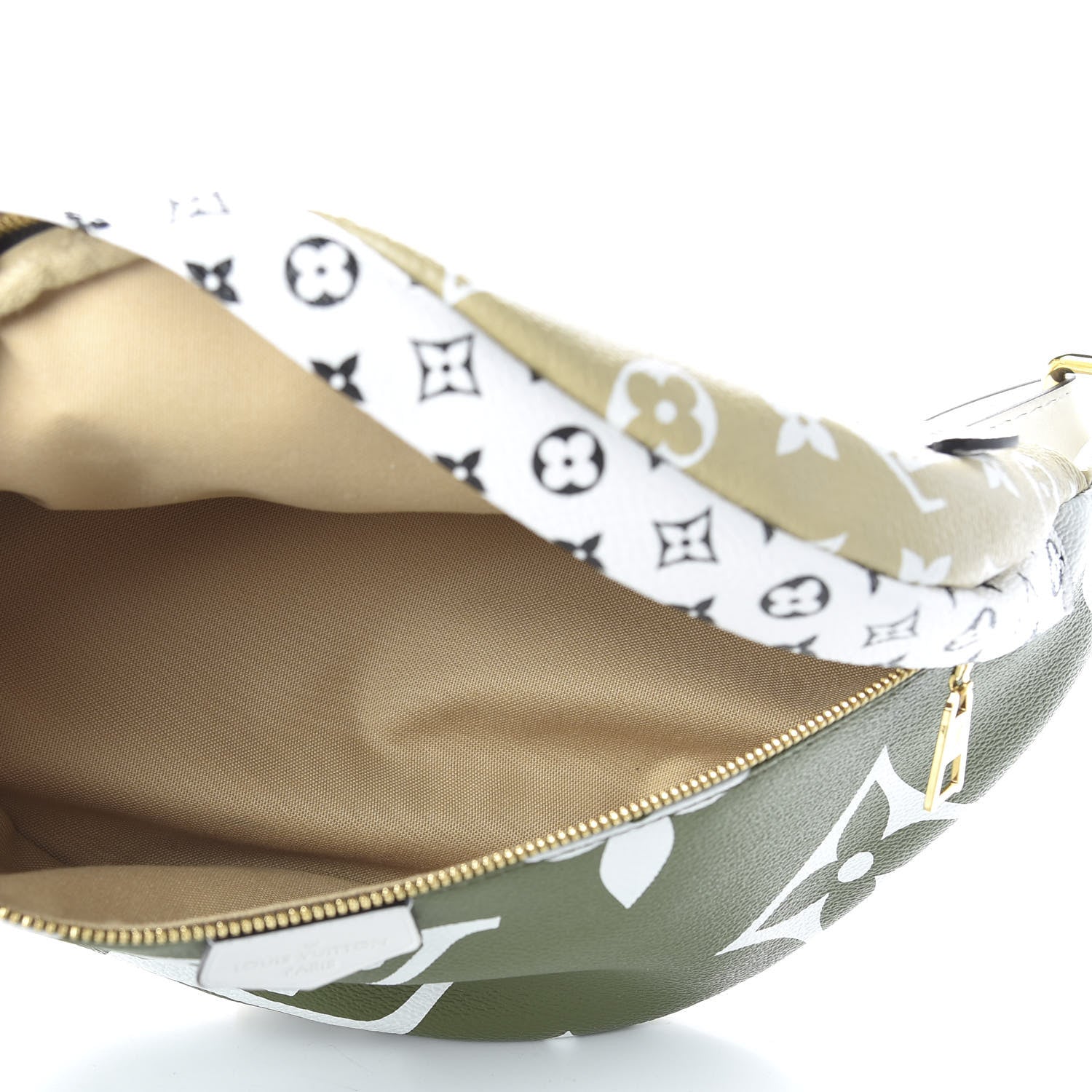 Louis Vuitton Monogram Giant Bumbag Kaki Beige 5 of 9