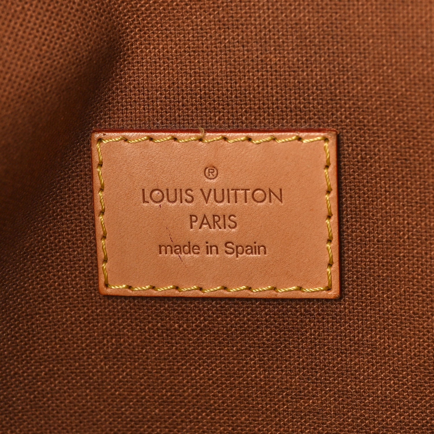 Louis Vuitton Monogram Cabas Beaubourg 6 of 9