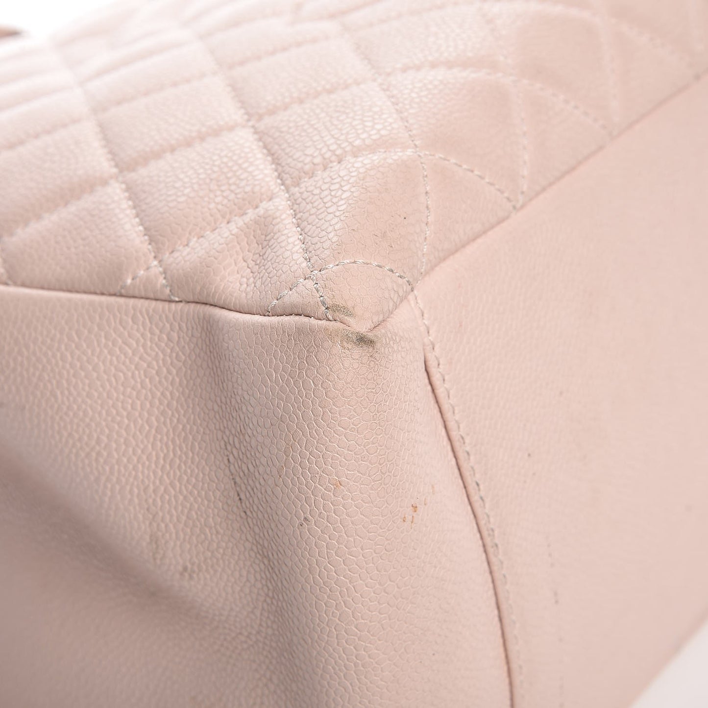 Caviar Quilted Grand Shopping Tote GST Light Pink