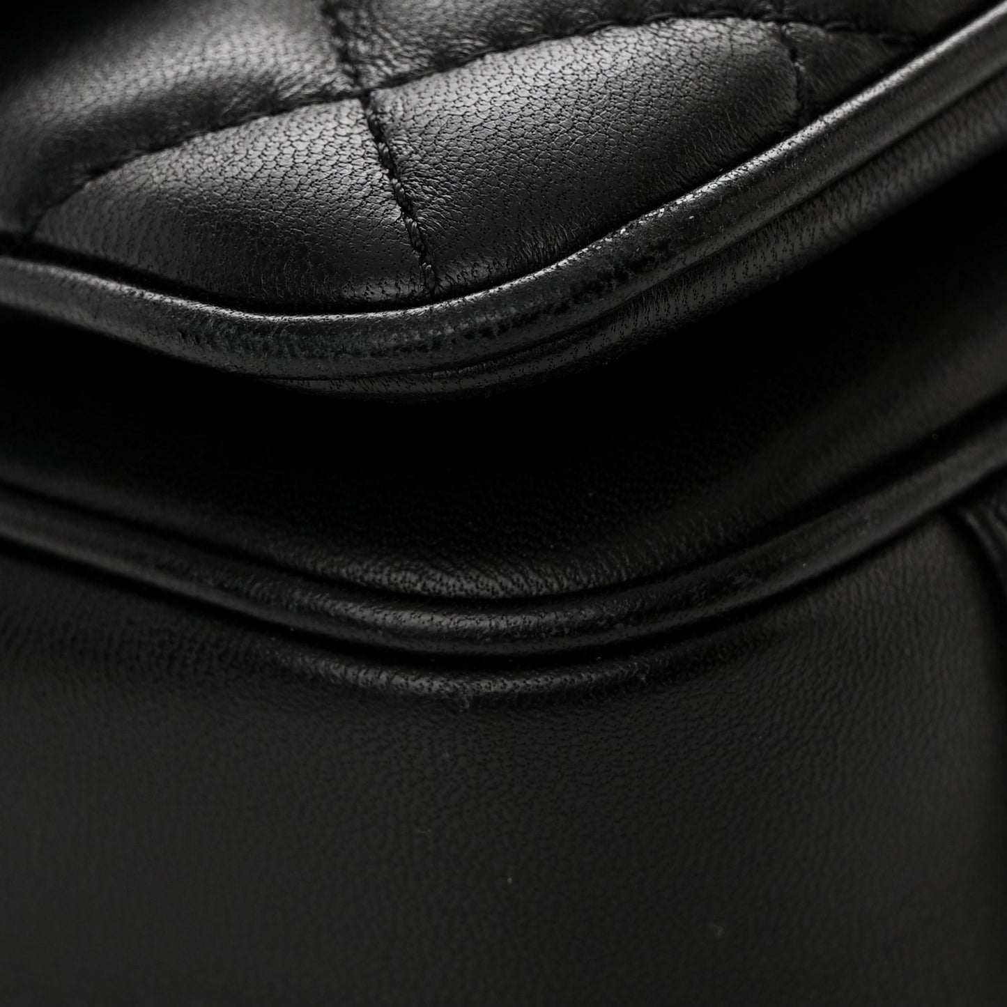 Lambskin Quilted Medium Lovely Day Flap Black