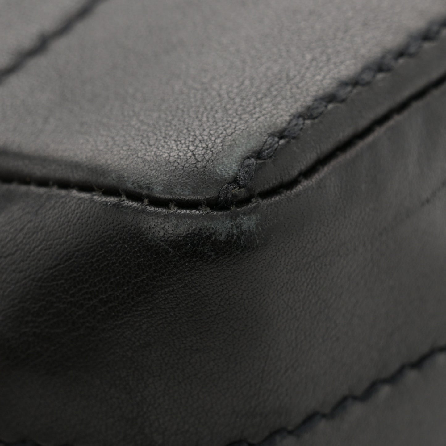 Lambskin Stitched Chocolate Bar Single Flap Black