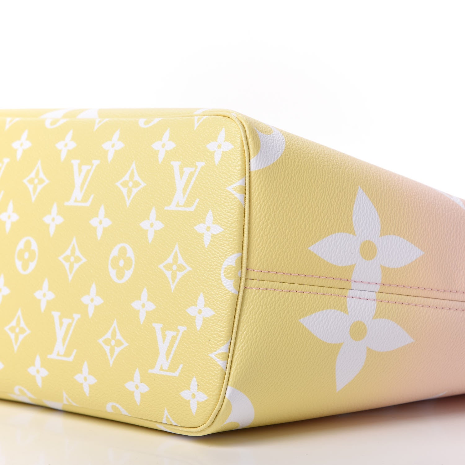 Louis Vuitton Monogram Giant By The Pool Neverfull MM Light Pink 7 of 9