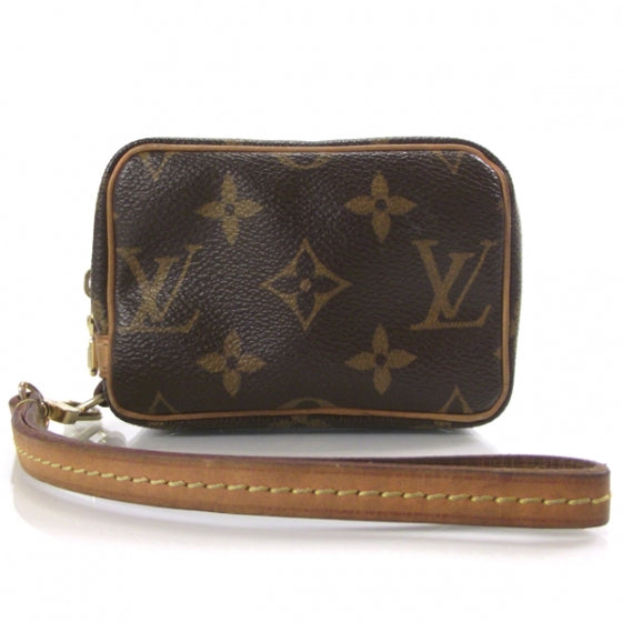 Louis Vuitton Monogram Wapity 1 of 8