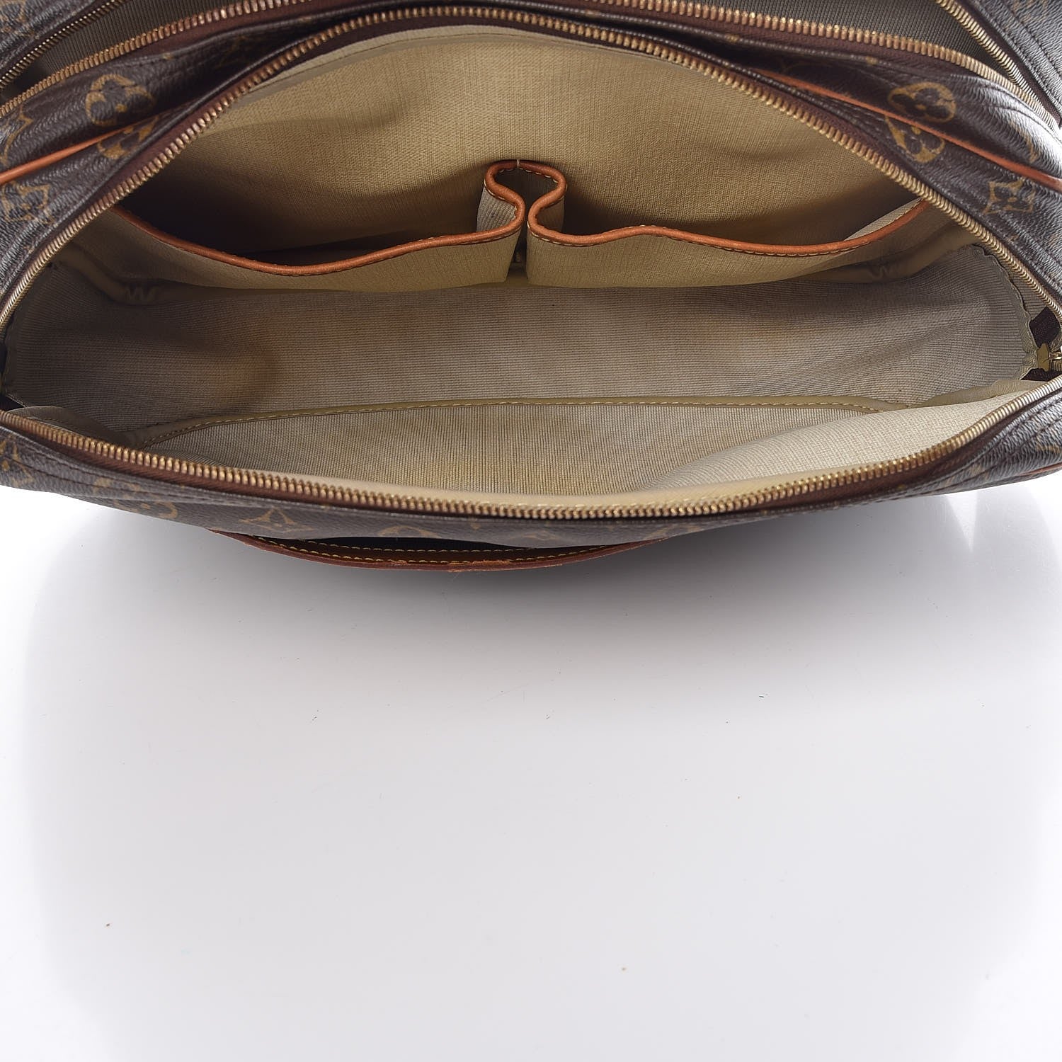 Louis Vuitton Monogram Reporter GM 5 of 20