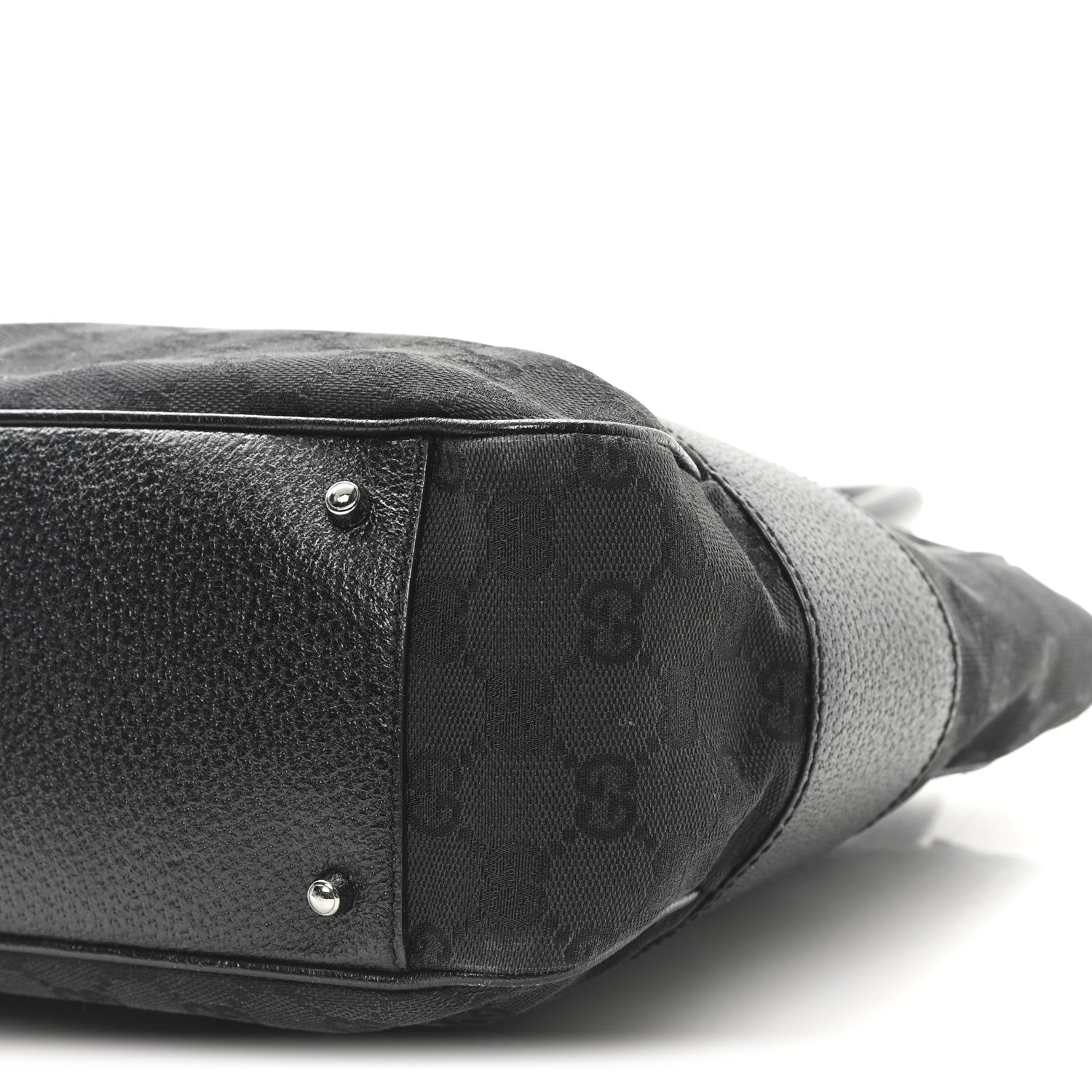 Gucci Monogram Shoulder Bag Black 1826923 – FASHIONPHILE