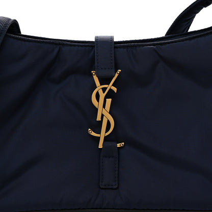 Saint Laurent Econyl Nylon Le 5 A 7 Hobo Navy 8 of 11