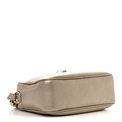 Gucci Metallic Pebbled Calfskin Small Soho Disco Bag Golden Beige 4 of 13