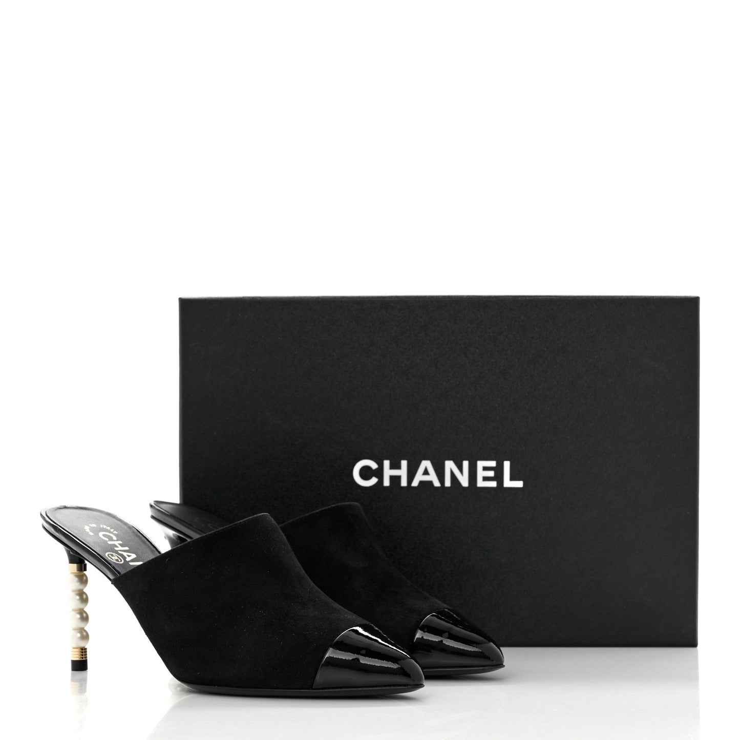 Suede Patent Calfskin Cap Toe Pearl Mule 36 Black