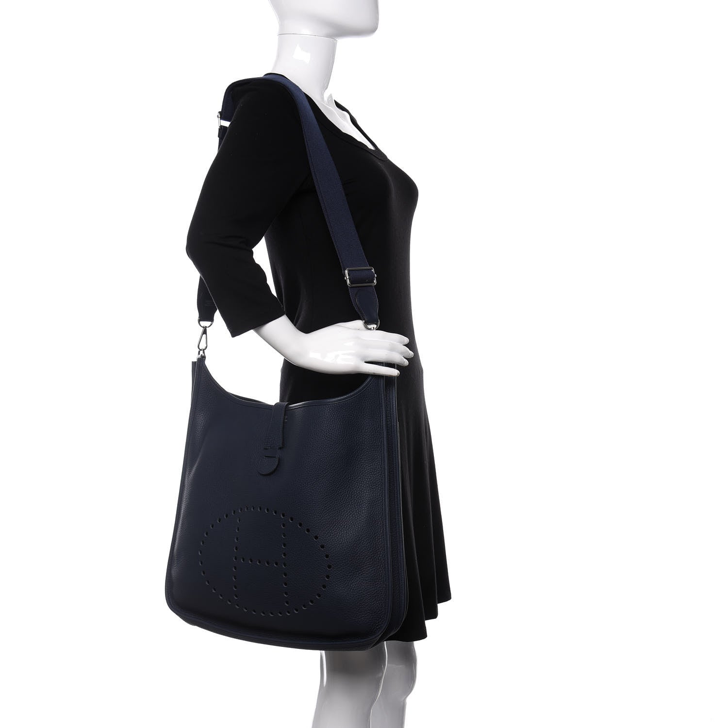 Hermes Taurillon Clemence Evelyne III TGM Bleu Obscur 2 of 11