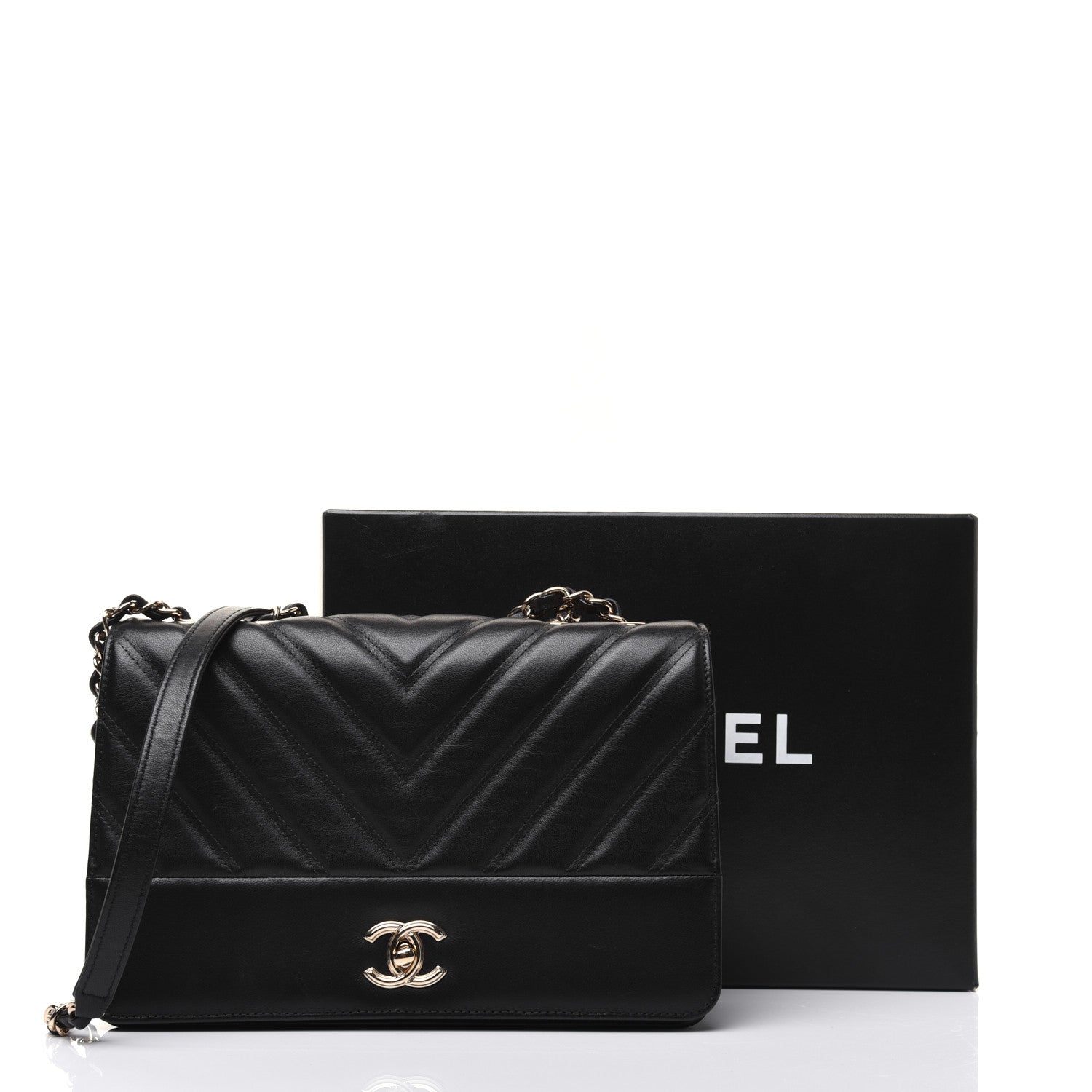 Chanel Lambskin Chevron Quilted Flap Black 21 of 21