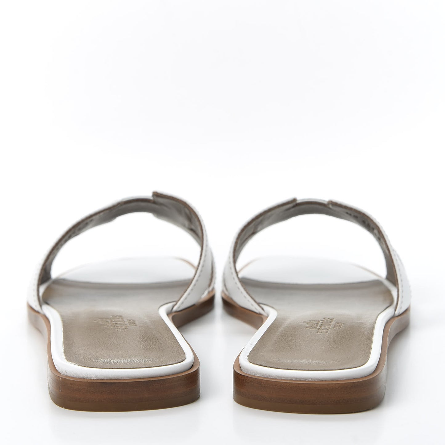 Box Calfskin Oran Sandals 37.5 White