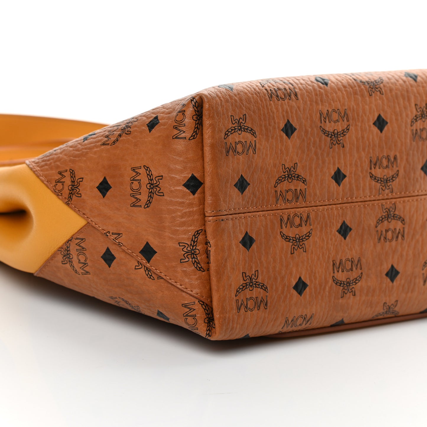 Visetos Medium Klara Hobo Cognac Yellow