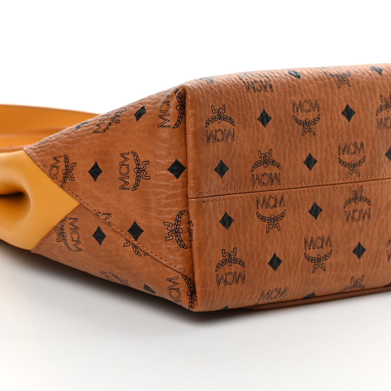 MCM Visetos Medium Klara Hobo Cognac Yellow 10 of 15