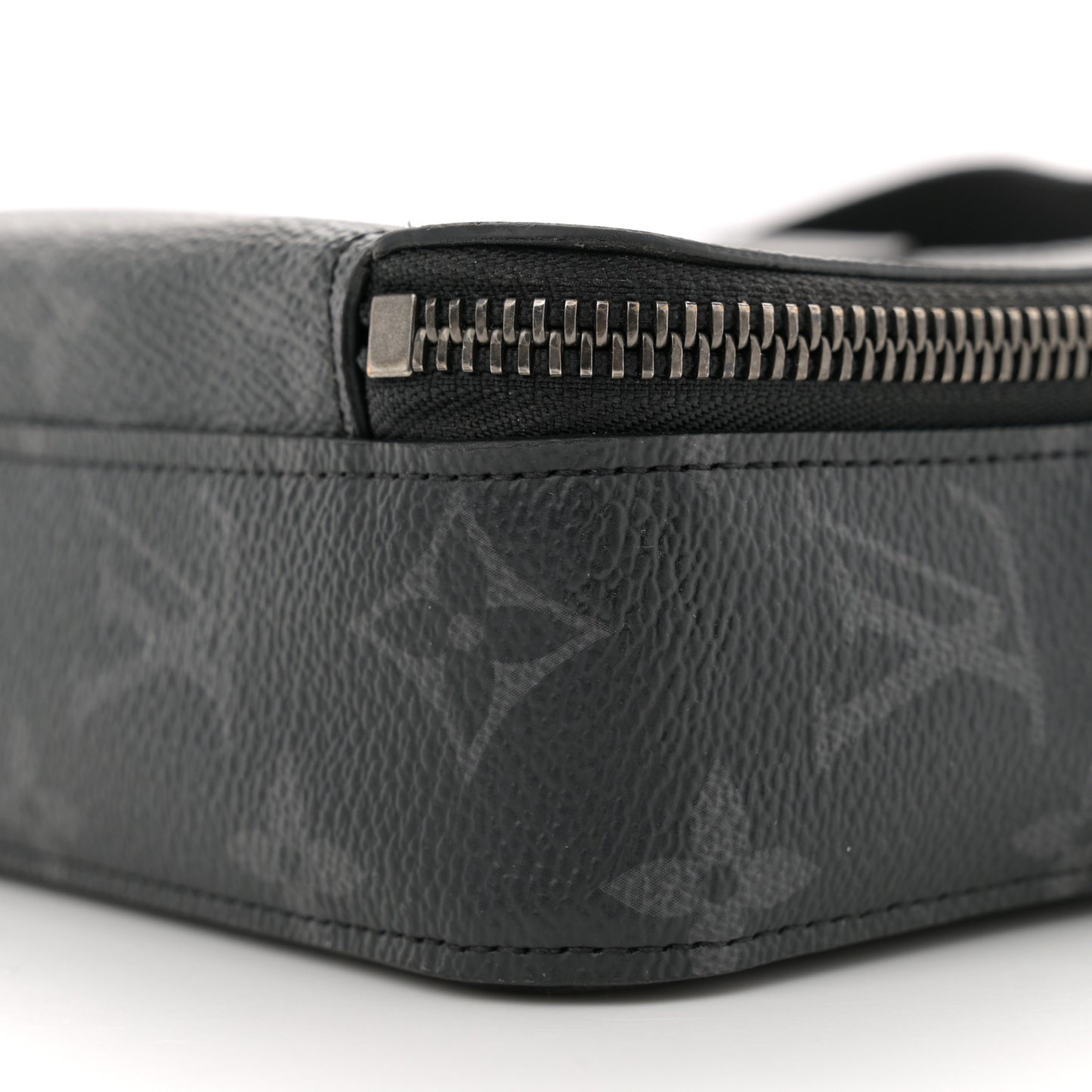 Monogram Eclipse Alpha Wearable Wallet